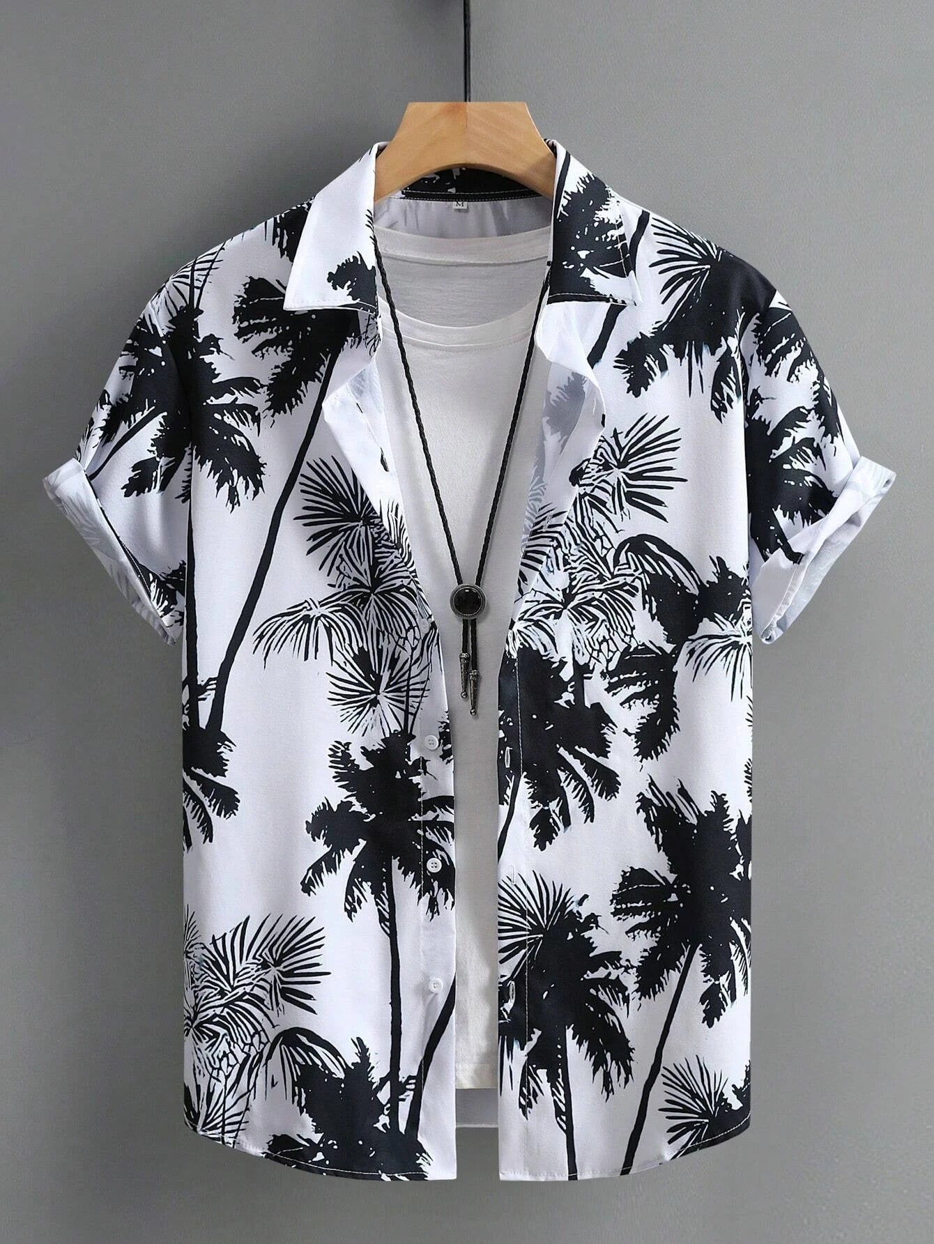 Hawaiian Shirt – Vintage Print, Slim Fit & Casual Beach Style