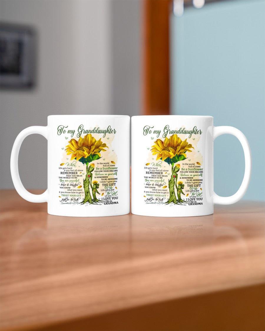 TO GRANDDAUGHTER MUG 02 - GIFT FROM GRANDMA - NTTD00