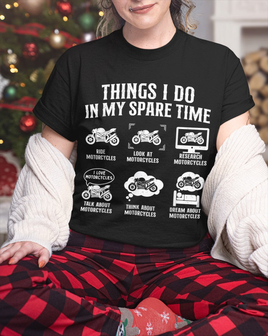 THINGS I DO IN MY SPARE TIME- Vivian00