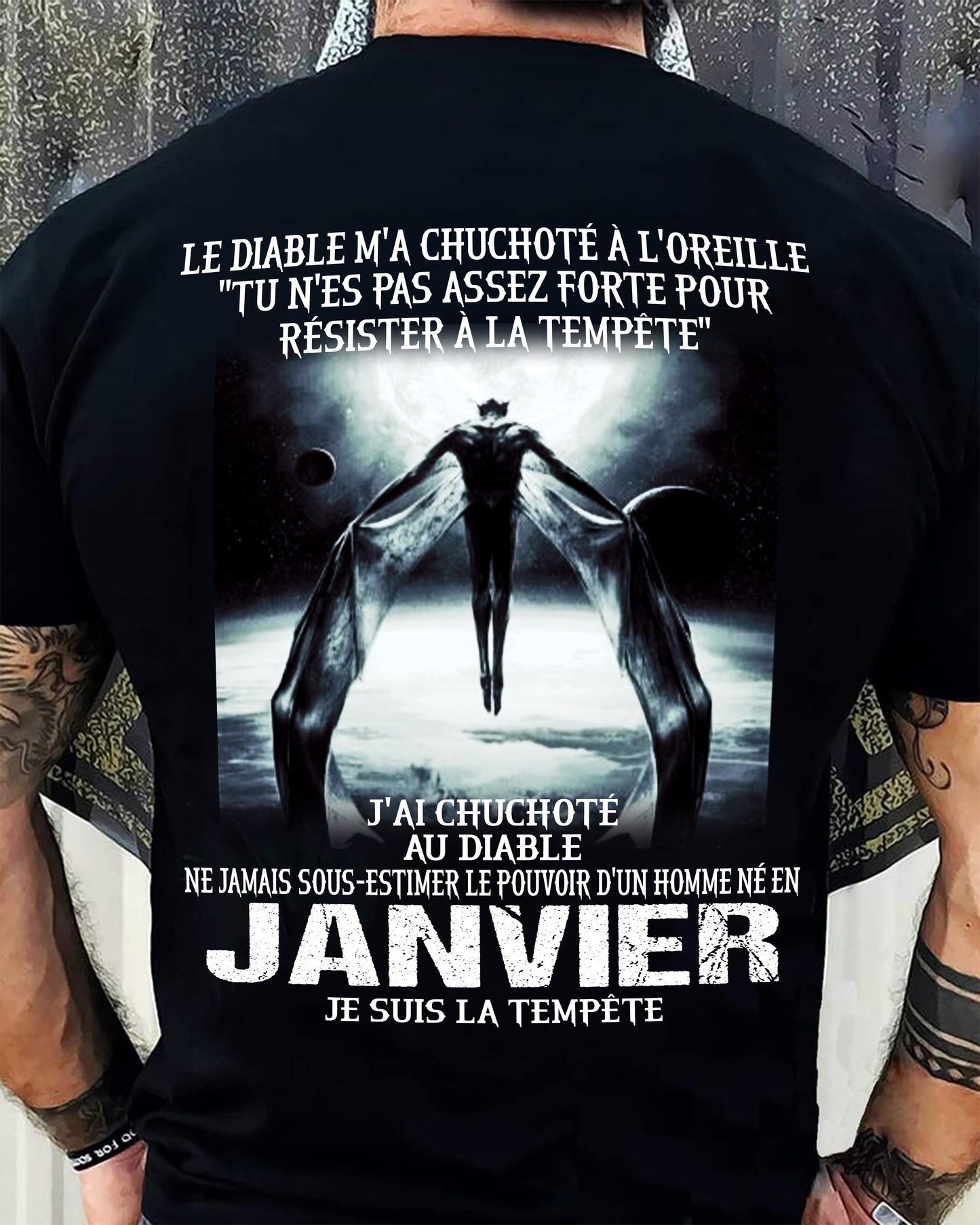 Je Suis la Tempête – Ne Jamais Sous-Estimer le Pouvoir d’un Homme Né en Janvier – T-Shirt Homme - male fr01 / CCDI01 (SKU26T-01160-01)