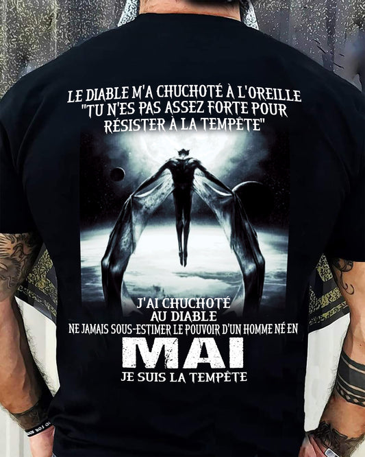 Je Suis la Tempête – Ne Jamais Sous-Estimer le Pouvoir d’un Homme Né en Mai – T-Shirt Homme - male fr05 / CCDI05 (SKU26T-01160-05)