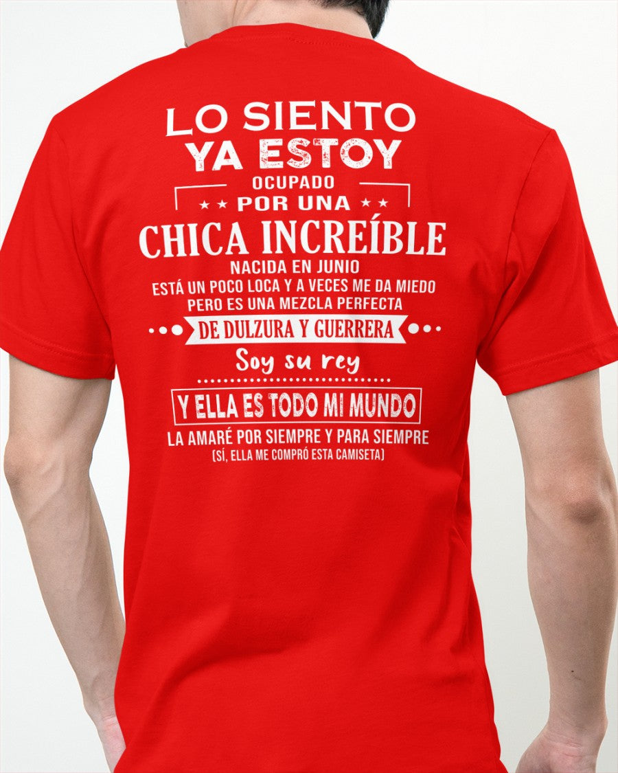 Lo siento chicas, ya estoy pillado - Mi novia está un poco loca y es adorable - Regalo especial para tu novio o esposo - (SKU04-156-06) - CCDI06