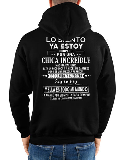Lo siento chicas, ya estoy pillado - Mi novia está un poco loca y es adorable - Regalo especial para tu novio o esposo - (SKU04-156-06) - CCDI06