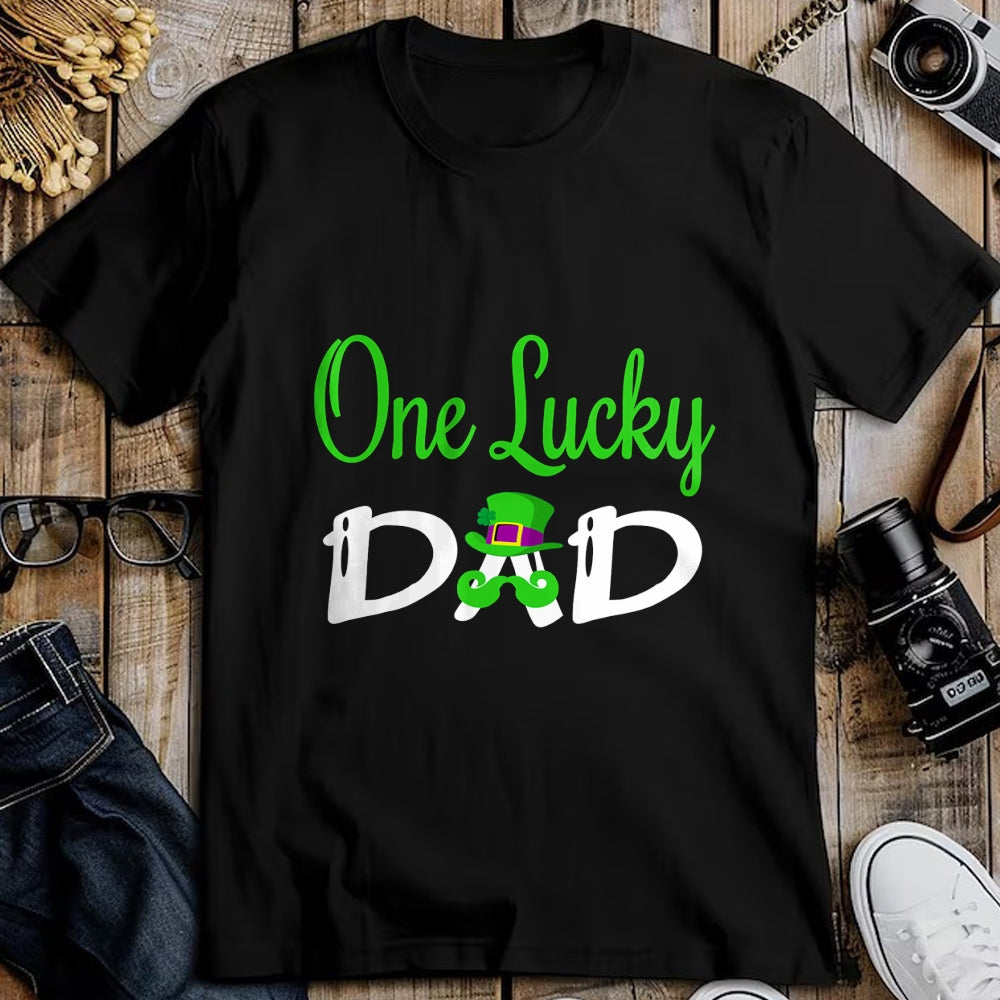 Gift for Dad Shirt, Funny Dad Unisex T-Shirt/Hoodie/Sweatshirt HLT00 – One Lucky Dad St. Patrick`s Day T-Shirt