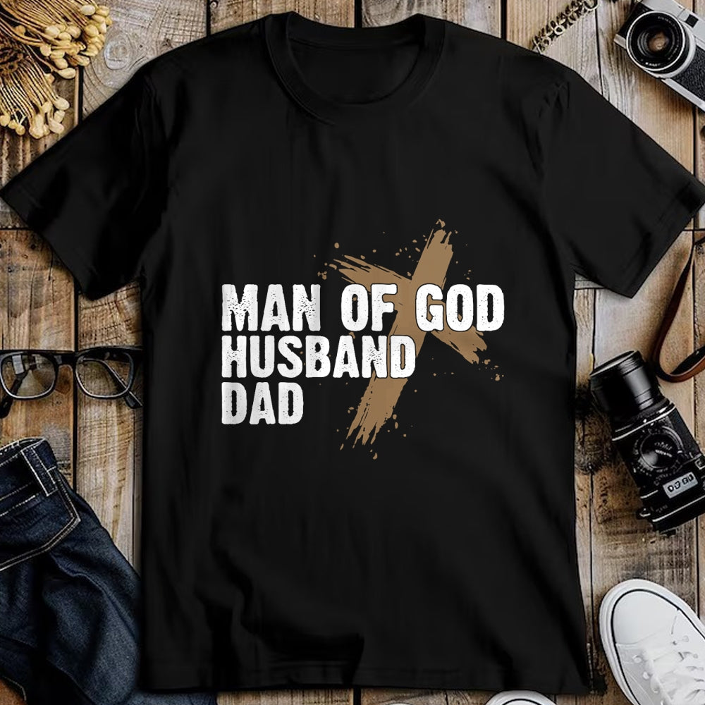 Gift for Dad Shirt, Funny Dad Unisex T-Shirt/Hoodie/Sweatshirt HLT00 – Man Of God Husband Dad Religious Cross Father_s Day Faith T-Shirt