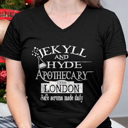 Best Doctor Shirt, Funny Doctor UnisexT-Shirt/Hoodie/Sweatshirt HLT00 - Jekyll and Hyde Apothecary Doctor London 1886 Halloween Gift T-Shirt