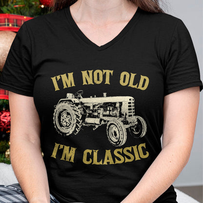 Best Farmer Life Shirt, Funny Farmer UnisexT-Shirt/Hoodie/Sweatshirt HLT00 - Vintage Tractor I'm Not Old I'm Classic Funny Tractor T-Shirt