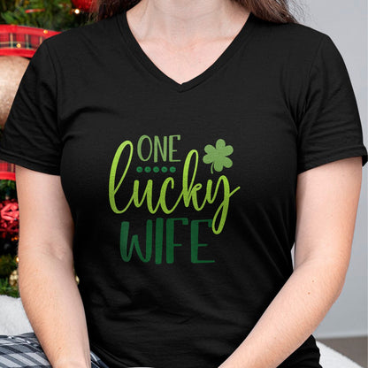 Best Wife Shirt, Wife and Husband Unisex T-Shirt/Hoodie/Sweatshirt HLT00 - Gift for wife T shirt, lucky wife   Womens One Lucky Wife Irish Shamrock Happy St Patricks Day Women (1)