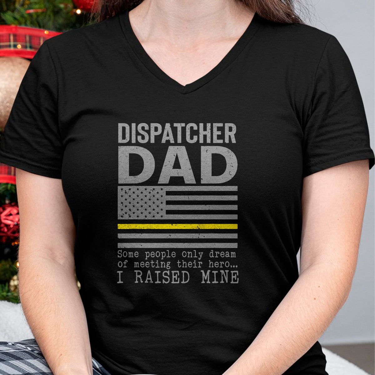 Gift for Dad Shirt, Funny Dad Unisex T-Shirt/Hoodie/Sweatshirt HLT00 – Proud Dad Of A 911 Dispatcher Thin Gold Line Dispatch Father T-Shirt