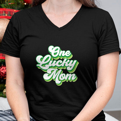 Gift for Mom Shirt, Funny Mom Unisex T-Shirt/Hoodie/Sweatshirt HLT00 - One Lucky Mom Retro Vintage St Patricks Day T-Shirt