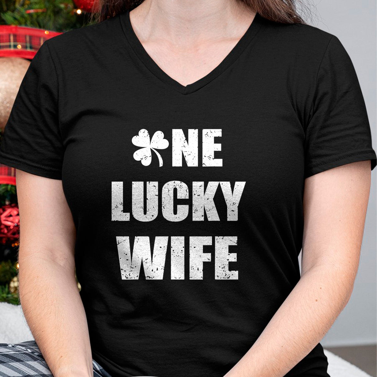 Best Wife Shirt, Wife and Husband Unisex T-Shirt/Hoodie/Sweatshirt HLT00 - Gift for wife T shirt, lucky wife   One Lucky Wife Funny St Patricks Day Shamrock Aunt Gift T-Shirt (1)