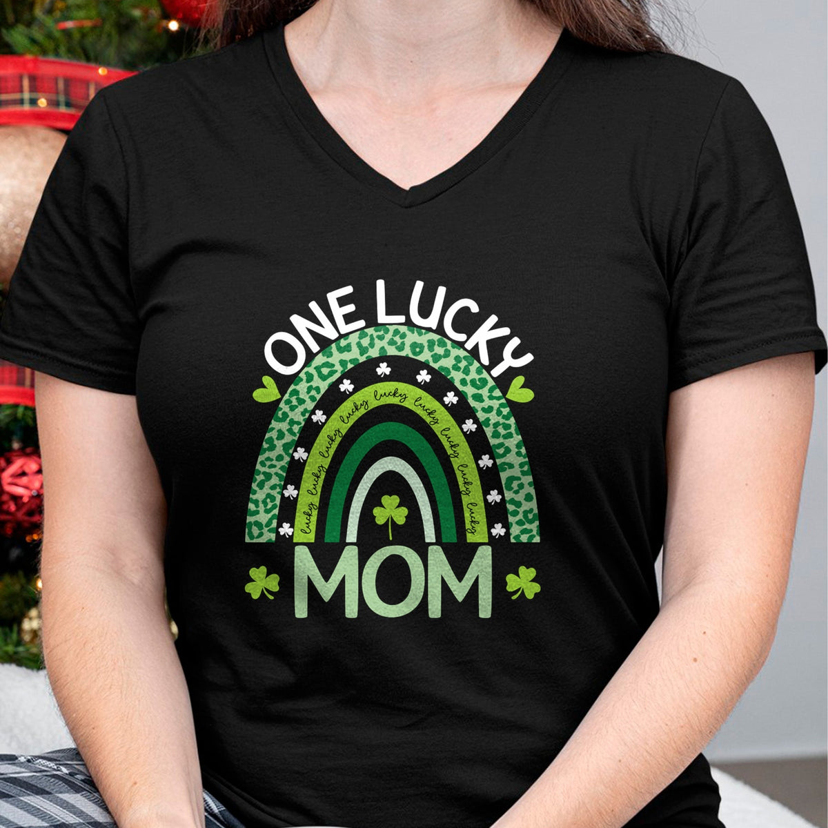 Gift for Mom Shirt, Funny Mom Unisex T-Shirt/Hoodie/Sweatshirt HLT00 - One Lucky Mom Leopard Rainbow St Patricks Day Clover Long Sleeve T-Shirt
