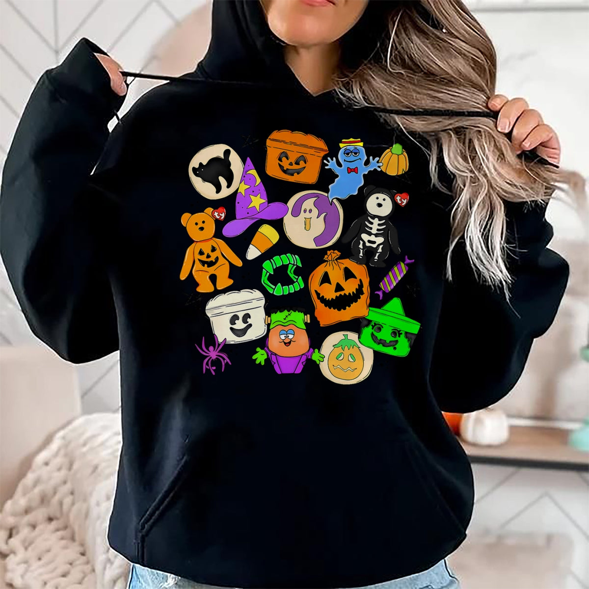 Best Thanksgiving Family Shirt , Funny Thanksgiving UnisexT-Shirt/Hoodie/Sweatshirt HLT00 - Cute Funny Boo Ghost Vintage 90s Halloween Collage Doodles T-Shirt