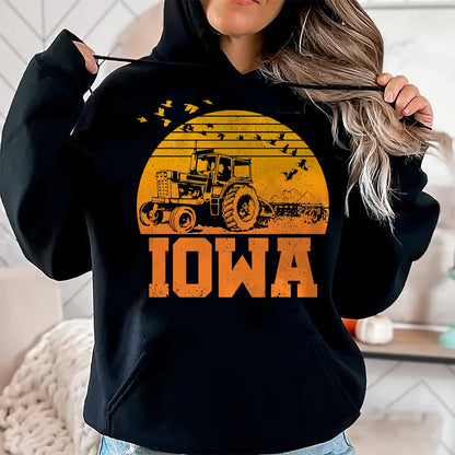 Best Farmer Life Shirt, Funny Farmer UnisexT-Shirt/Hoodie/Sweatshirt HLT00 - Iowa T-Shirt - Vintage Retro Tractor Farmer Shirt Gift T-Shirt