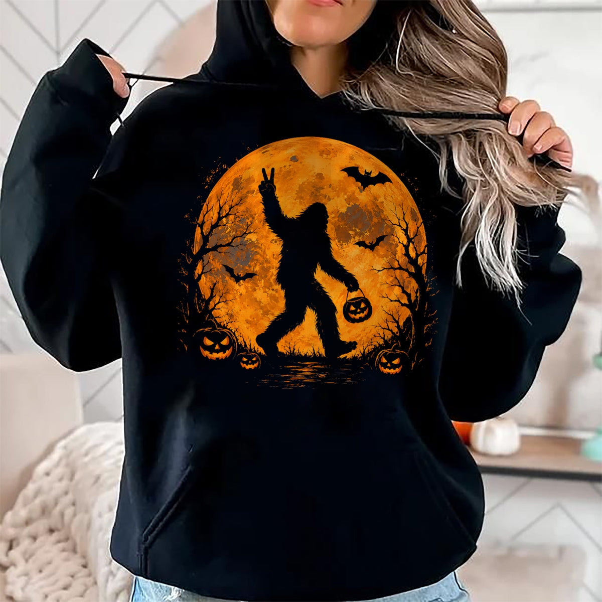 Best Thanksgiving Family Shirt , Funny Thanksgiving UnisexT-Shirt/Hoodie/Sweatshirt HLT00 - Spooky Halloween Bigfoot Pumpkin Funny Halloween Sasquatch T-Shirt
