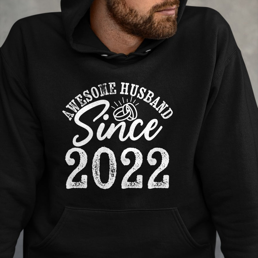 Best Wife Shirt, Wife and Husband Unisex T-Shirt/Hoodie/Sweatshirt HLT00 - Awesome Husband Since 2022 Anniversary From Wife Funny Him T-Shirt