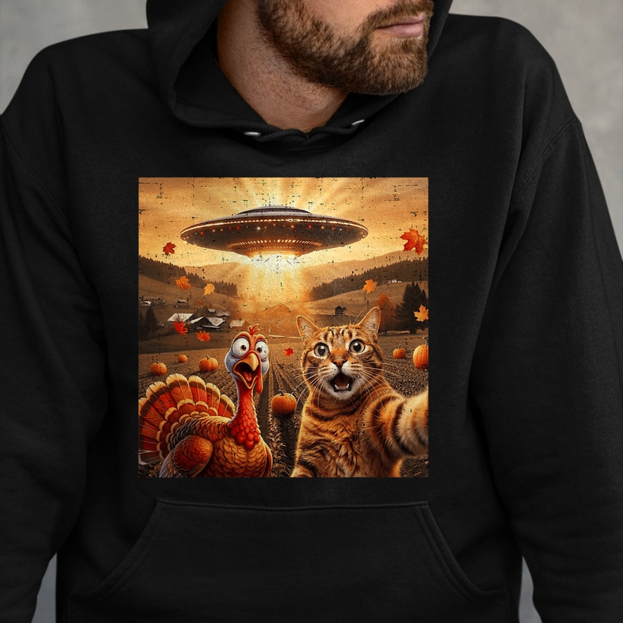 Best Thanksgiving Family Shirt , Funny Thanksgiving UnisexT-Shirt/Hoodie/Sweatshirt HLT00 - Cat Selfie with Turkey Funny Thanksgiving for Men Women Kids T-Shirt