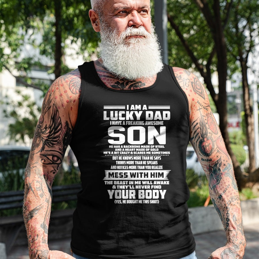 Gift for Dad Shirt, Funny Dad Unisex T-Shirt/Hoodie/Sweatshirt HLT00 – I am a lucky dad i have a freaking awesome son T-Shirt