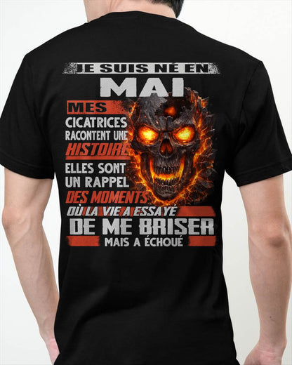 Je Suis Né en Mai – Mes Cicatrices Racontent Une Histoire | T-Shirt Homme Fort - male fr05 / CCDI05 (SKU26T-01175-05)