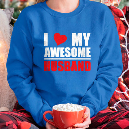 Best Wife Shirt, Wife and Husband Unisex T-Shirt/Hoodie/Sweatshirt HLT00 - I Love My Awesome Husband Romantic Gift for Wife or Husband T-Shirt