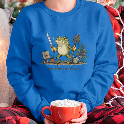 Best Farmer Life Shirt, Funny Farmer UnisexT-Shirt/Hoodie/Sweatshirt HLT00 - Women We Plant at Dawn Funny Gardening Frog Gardener Farmer T-Shirt