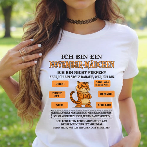 DEU11 - "ICH BIN EIN NOVEMBER-MÄDCHEN" – Geburtstagsgeschenk für November-Mädchen – FMA ccdi11 (SKU2605-369-11)