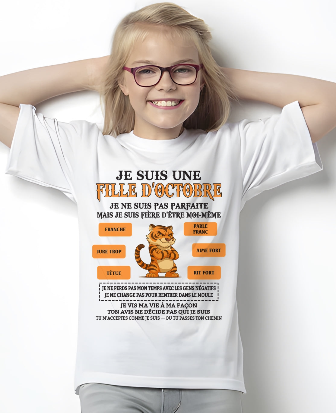 JE SUIS UNE FILLE D’OCTOBRE   - fma ccdi10 / fr10 (SKU26T-01240-10)