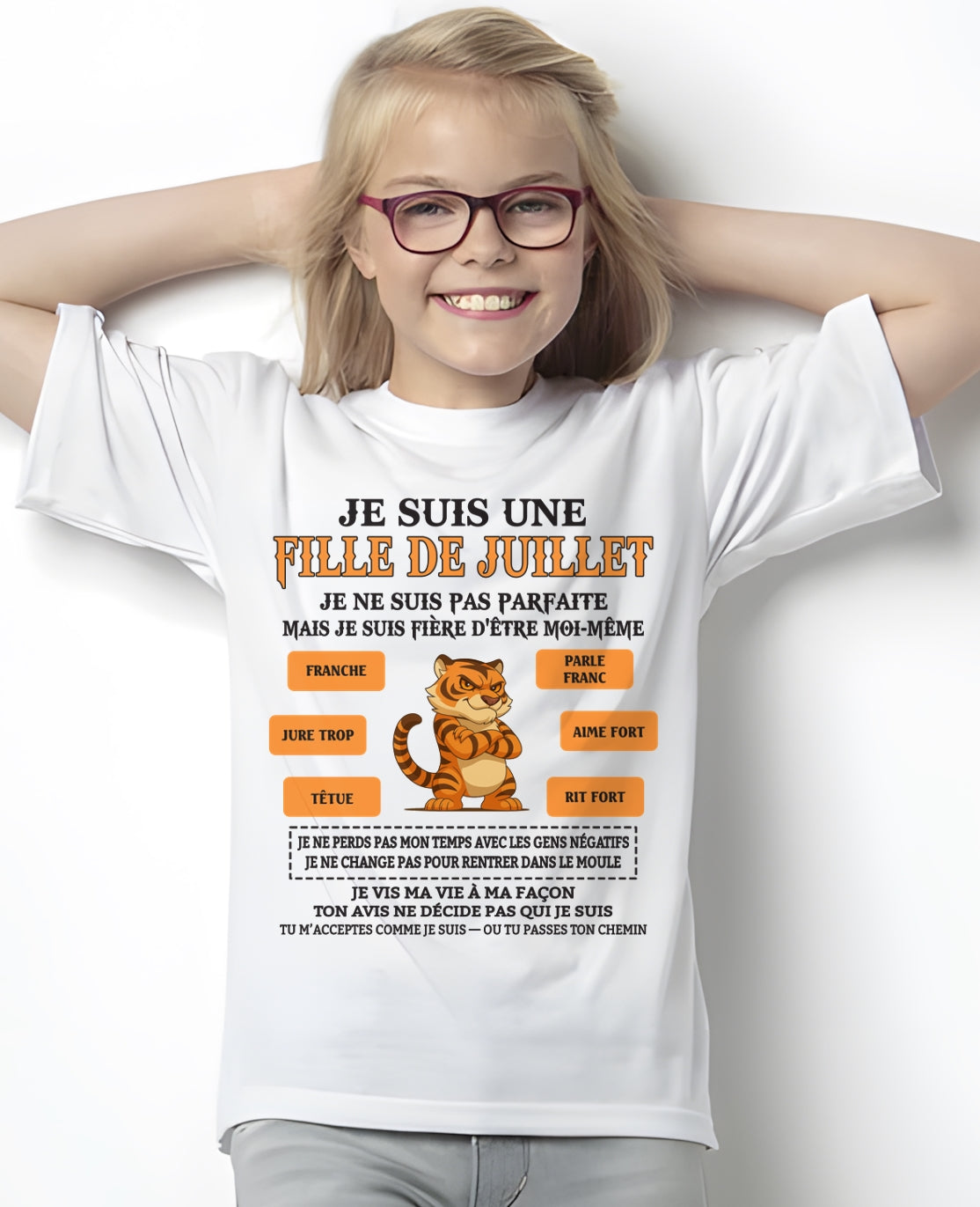 JE SUIS UNE FILLE DE JUILLET  - fma ccdi07 / fr07 (SKU26T-01240-07)
