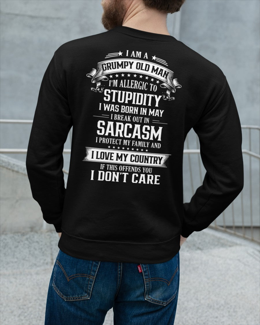 Grumpy Old Man was born in May - Vivi05