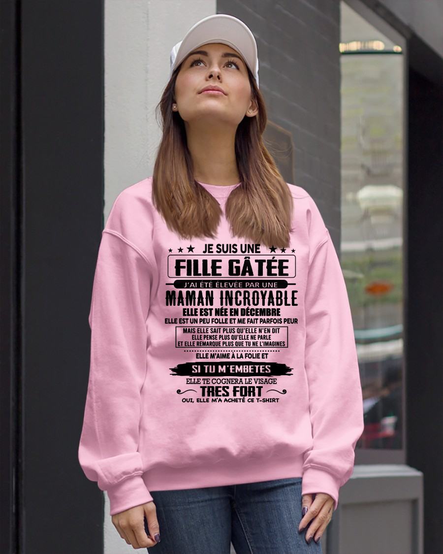 DÉCEMBRE - T-SHIRT JE SUIS UNE FILLE CHANCEUSE – CADEAU TOUCHANT DE MAMAN INCROYABLE - fr12 / ccdi12 (SKU26T-0190-12)